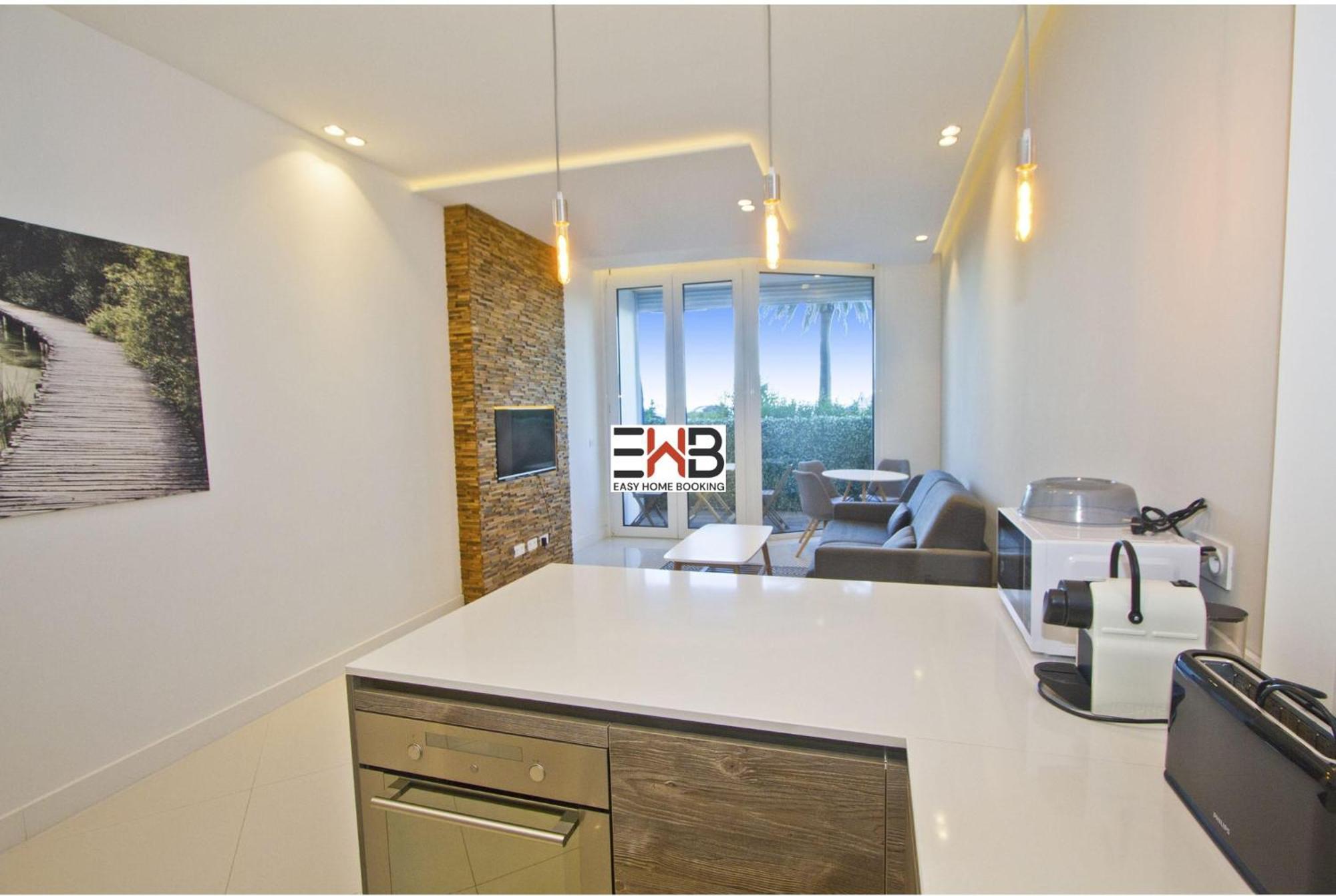 Sea View- Easy Home Booking Nisa Exterior foto
