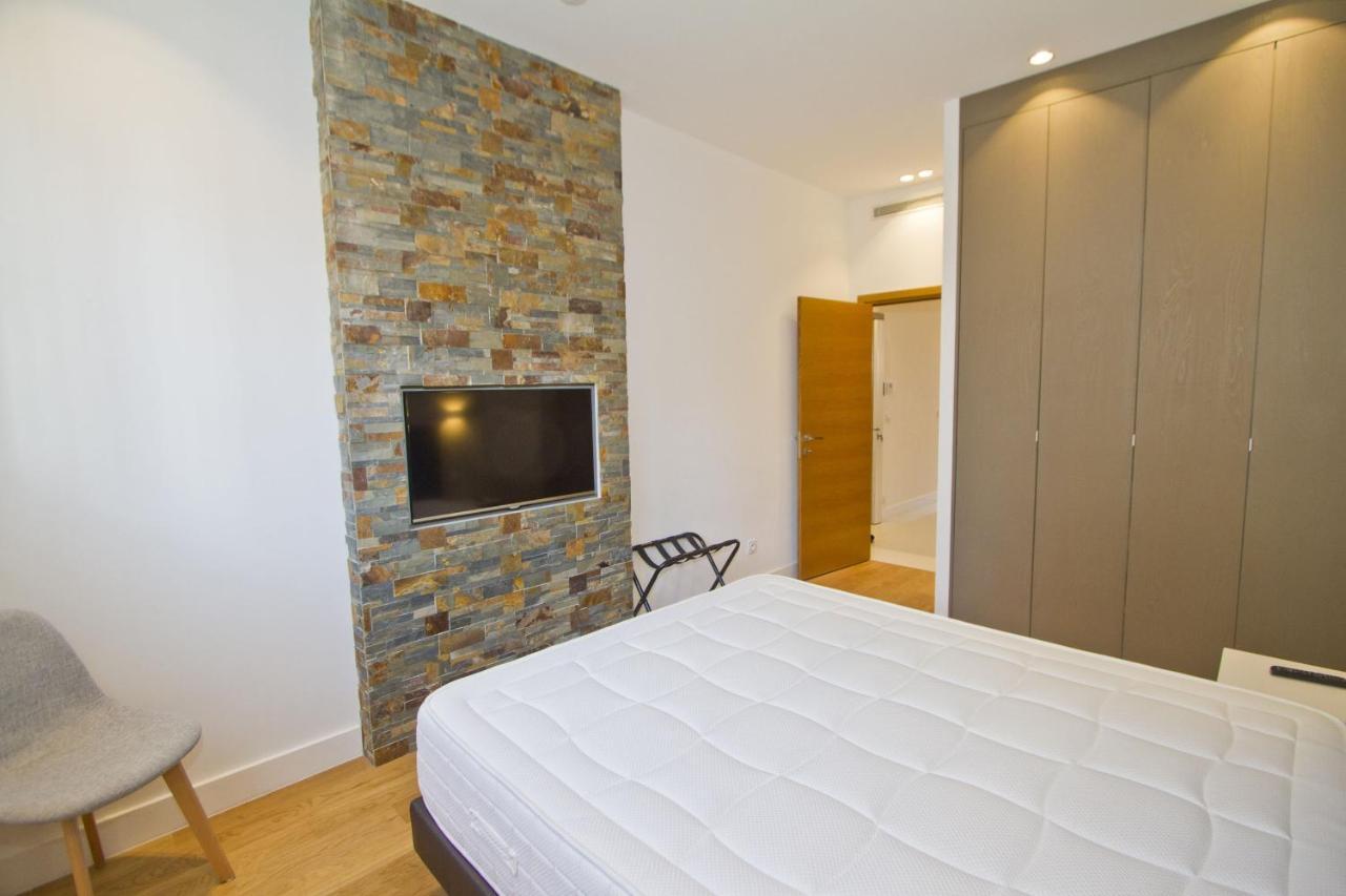 Sea View- Easy Home Booking Nisa Exterior foto